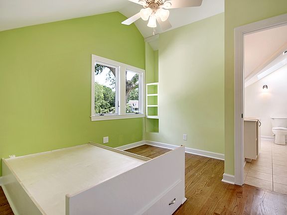 5th image of 1413 Omni Blvd