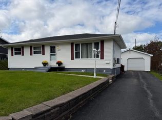 127 Kennedy Ave, Sydney, NS B1P 3K9