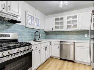 5632 Kingsport Dr #12, Sandy Springs, GA 30342
