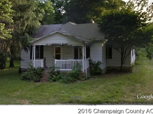707 Maple St, Pana, IL 62557