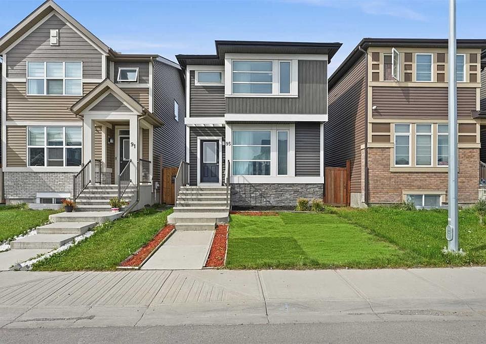 1st image of 95 Corner Meadows Vlg NE