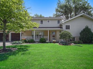 747 Braemar Rd, Flossmoor, IL 60422