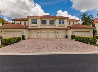 17491 Old Harmony Dr APT 102, Fort Myers, FL 33908