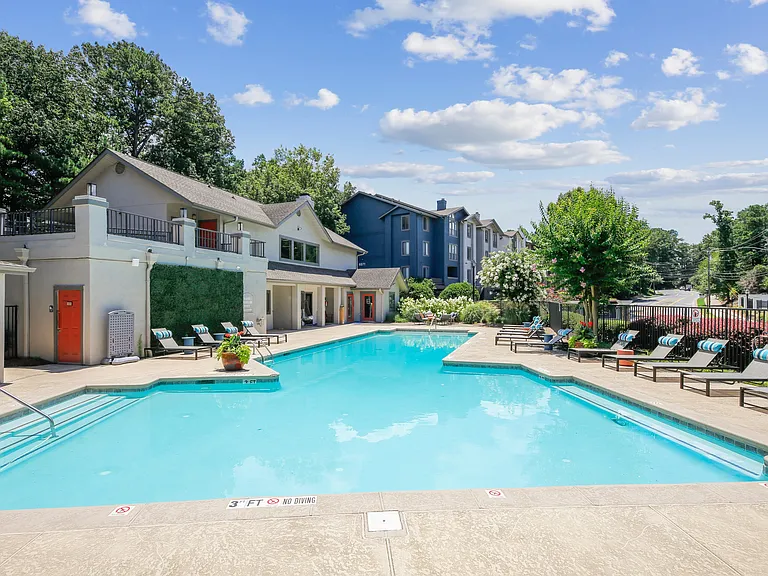 Aventura Dunwoody — Photo 15