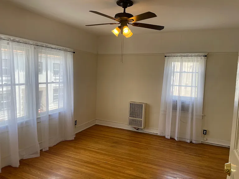 5336 Monroe St #6 — Photo 6