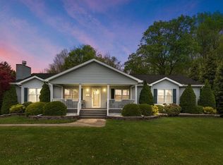 5521 Spring Creek Rd, Three Oaks, MI 49128