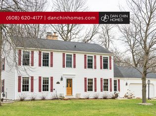 5001 Hickory Ln, Mc Farland, WI 53558