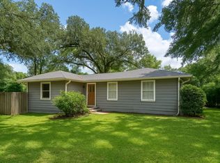 2002 Trescott Dr, Tallahassee, FL 32308