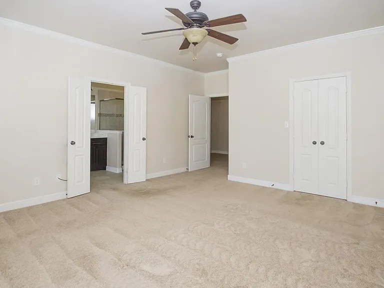 1821 Cortez Ln — Photo 13