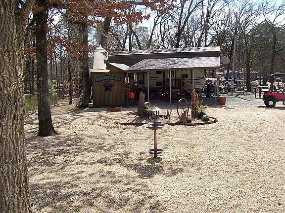 4th image of 250 Bass Haven Cir