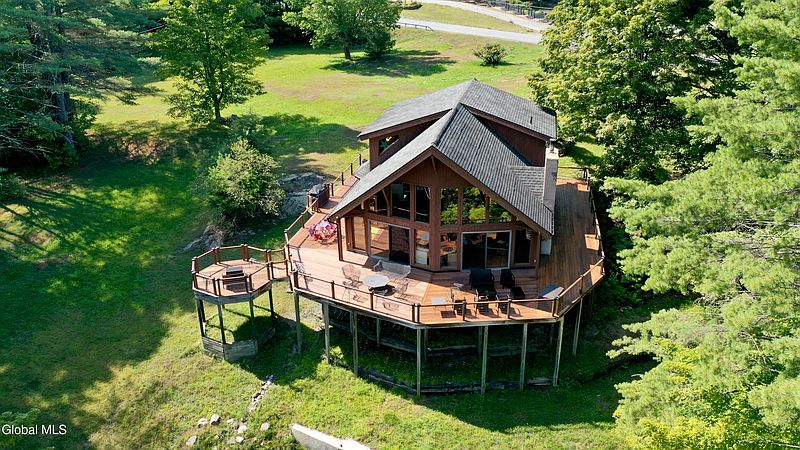 5th image of 972 Friends Lake Road