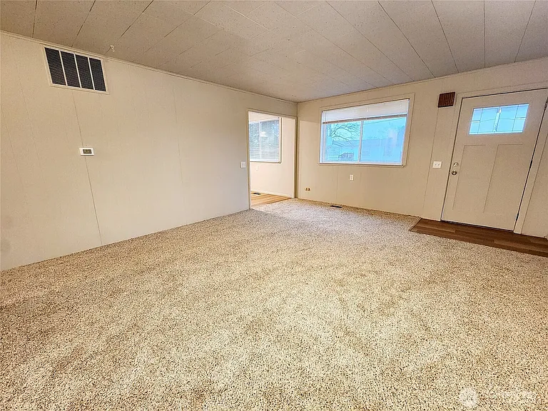 906 W Anderson St — Photo 7