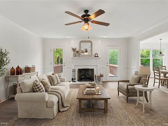 2nd image of 405 Timbergate Dr