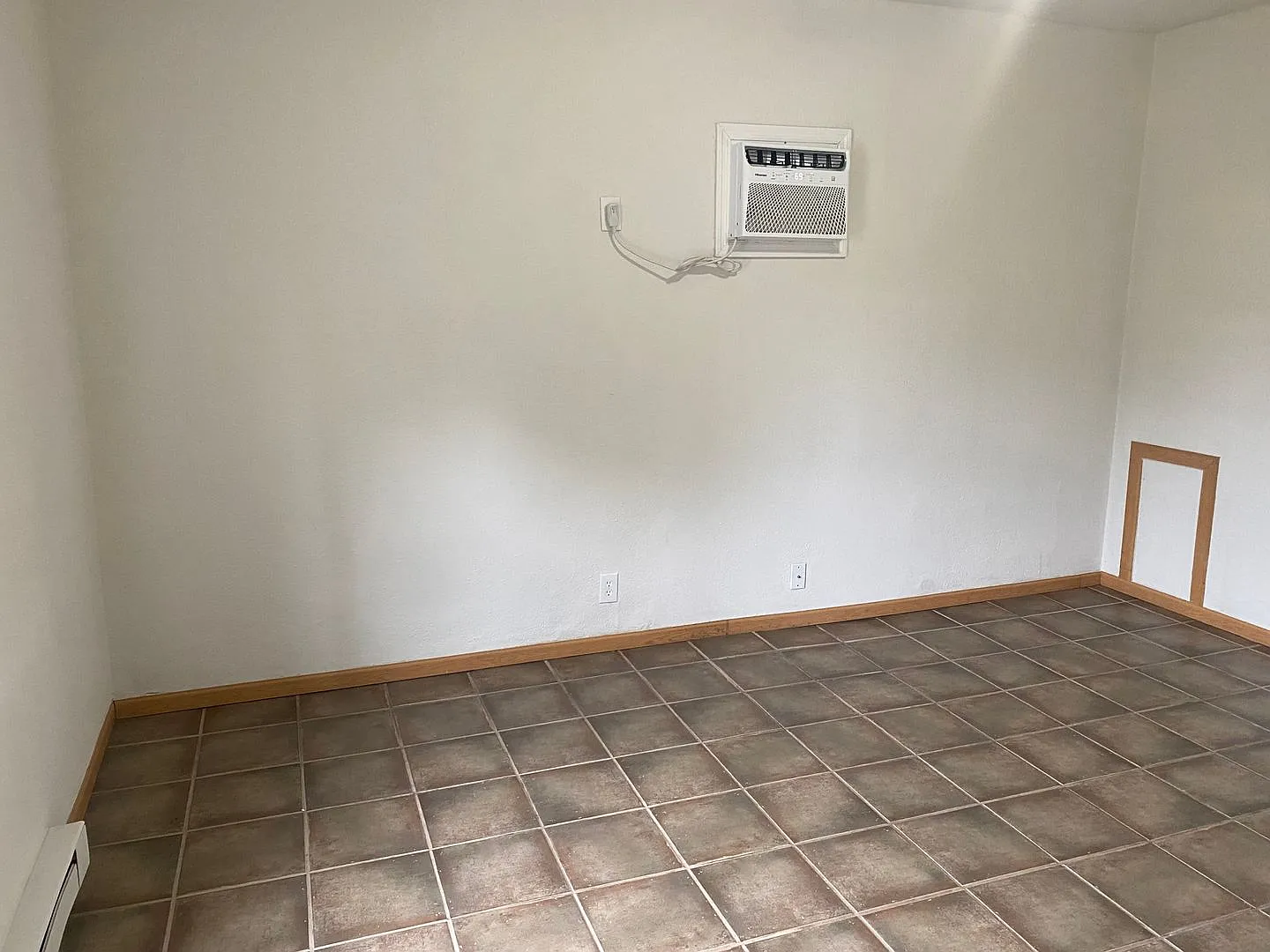 222 Patterson St — Photo 4