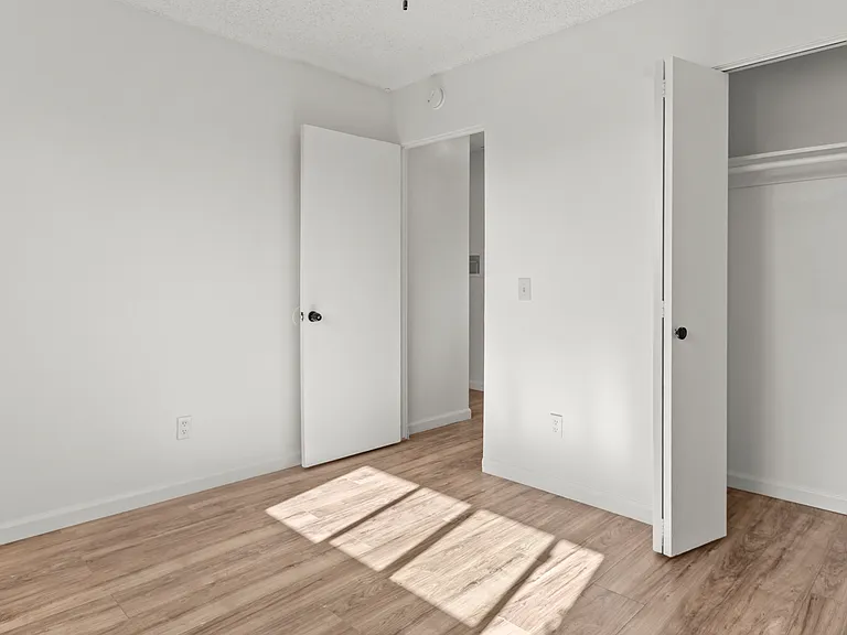 3375 Butterfield Ave #3375 — Photo 2