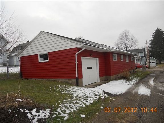 2nd image of 719 Myers Ave