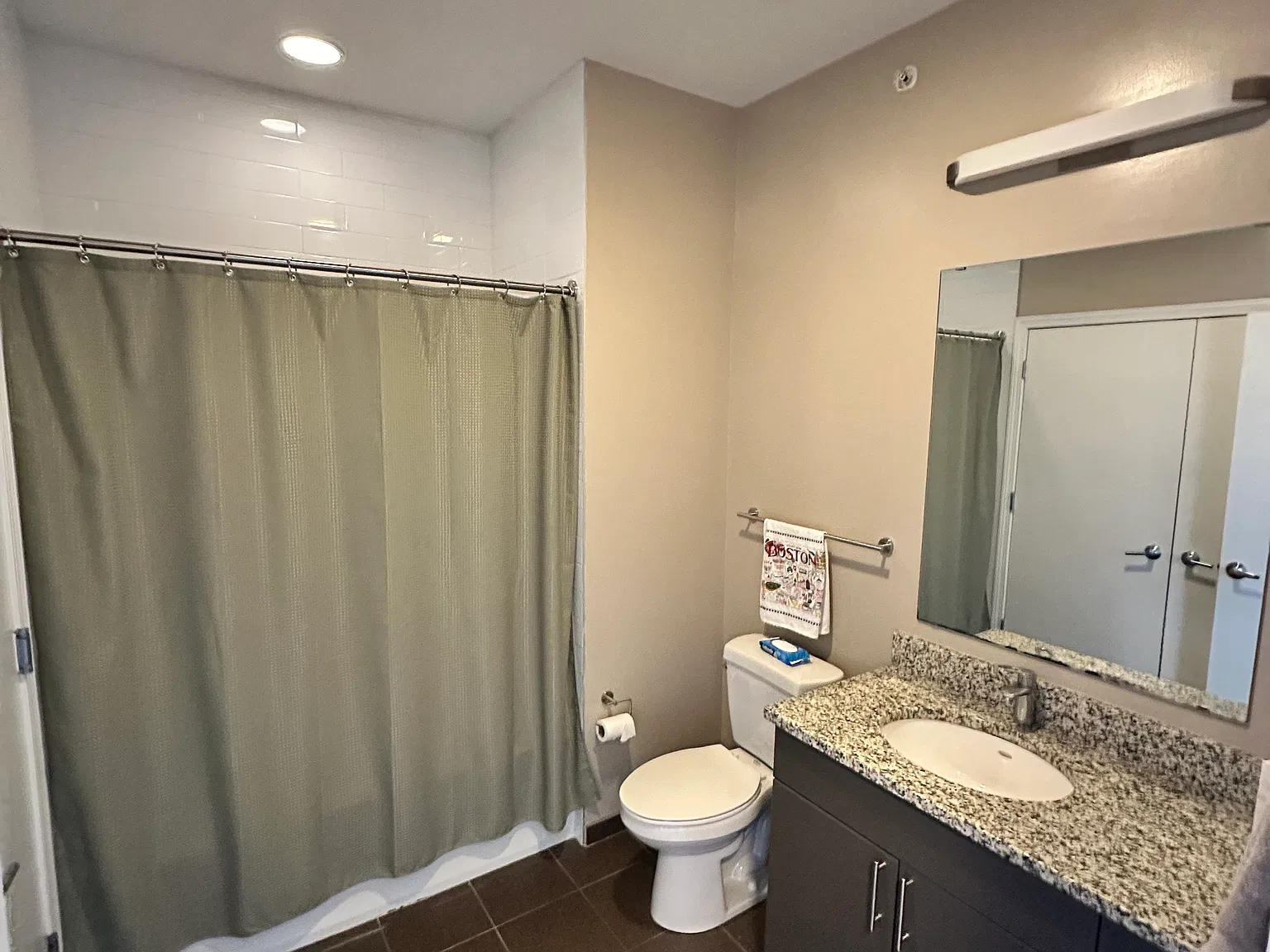 625 McGrath Apartments — Photo 4