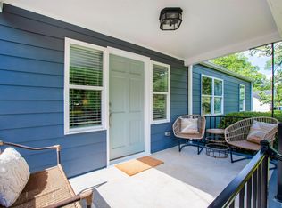 706 Monroe Dr, Raleigh, NC 27604