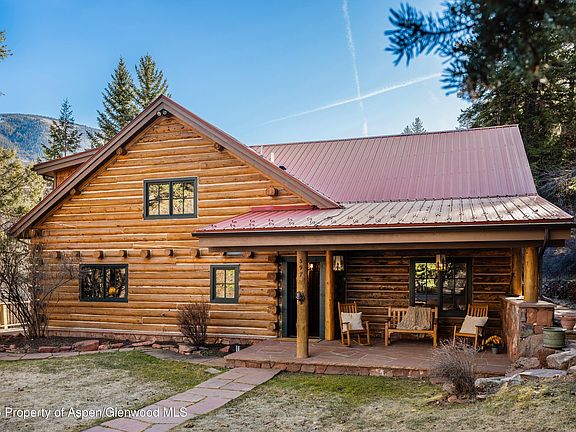 2nd image of 397 Oak Rd