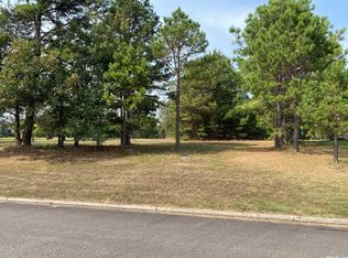 8 Brighton Pointe Ln, Heber Springs, AR 72543