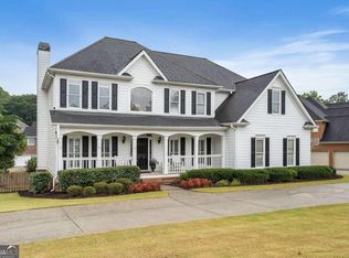 400 Pine Bough Ct, Milton, GA 30004