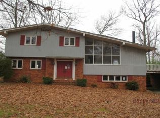 106 Crestview Ter, Thomasville, NC 27360