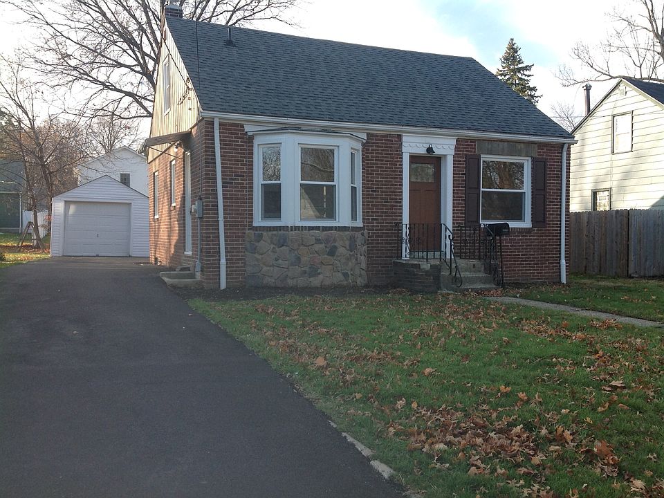 1st image of 2650 9th St