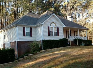 1904 Stallings Rd, Senoia, GA 30276