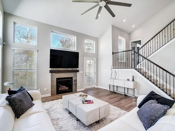 6262 Gilmer Way, Westerville, OH 43081