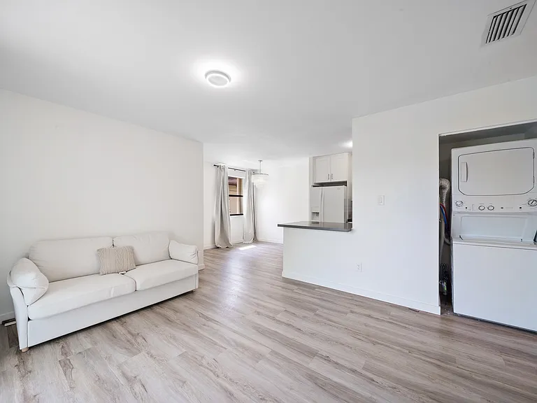 485 NW 210th St #206 — Photo 12