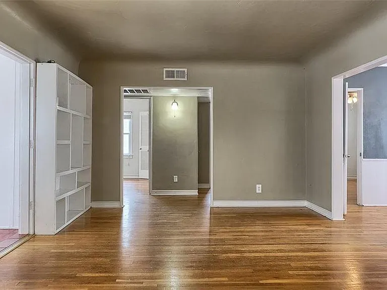4752 Caples Cir — Photo 2