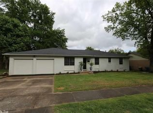 1817 Biscayne Dr, Little Rock, AR 72227
