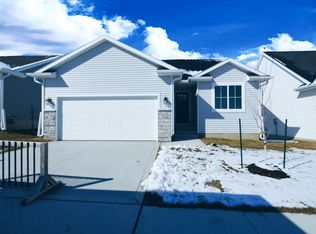 335 Marie Ave, Norwalk, IA 50211