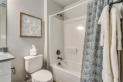 3816 Sheraton Rd — Photo 16