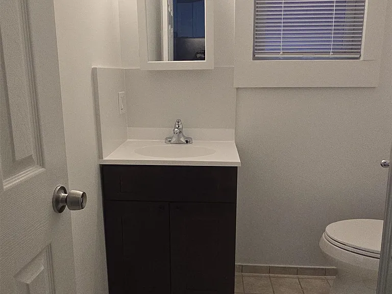 18 E 17th St #1R — Photo 7