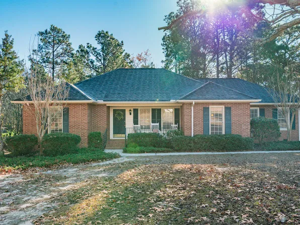 106 Crossroads Dr, Graniteville, SC 29829