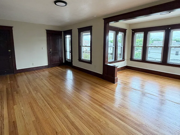 119 Meadow St #3 — Photo 6