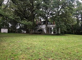 21865 N Rainbow Rd, Deer Park, IL 60010