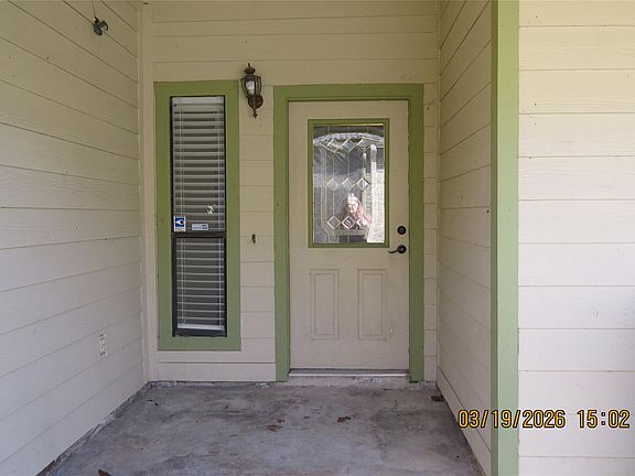 3rd image of 6527 Gladewell Dr