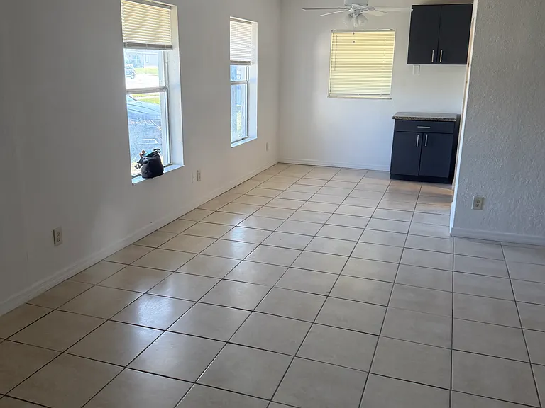 Dining area
With storage cabinets