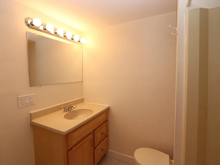 20B Whipple Rd #20-B — Photo 19