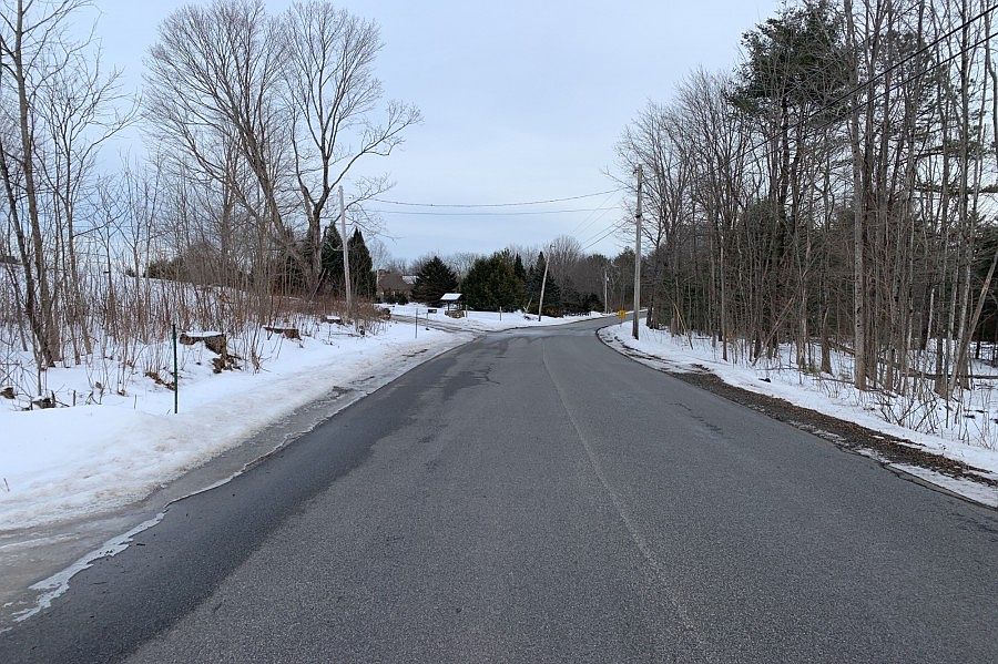 2nd image of 160 Hooper Sands Rd