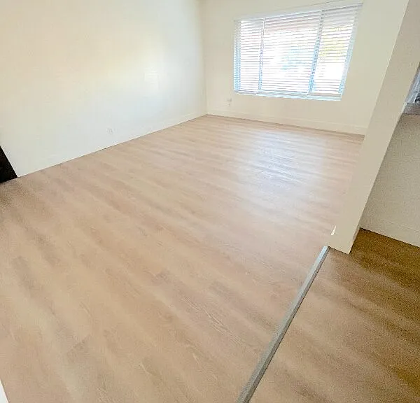 2121 Placentia Ave #I — Photo 5