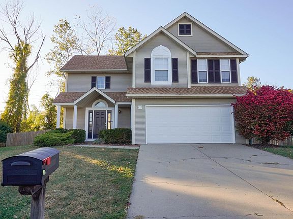 3rd image of 637 Wintergreen Dr