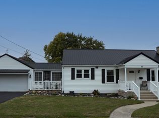 16 E Clem St, Flora, IN 46929