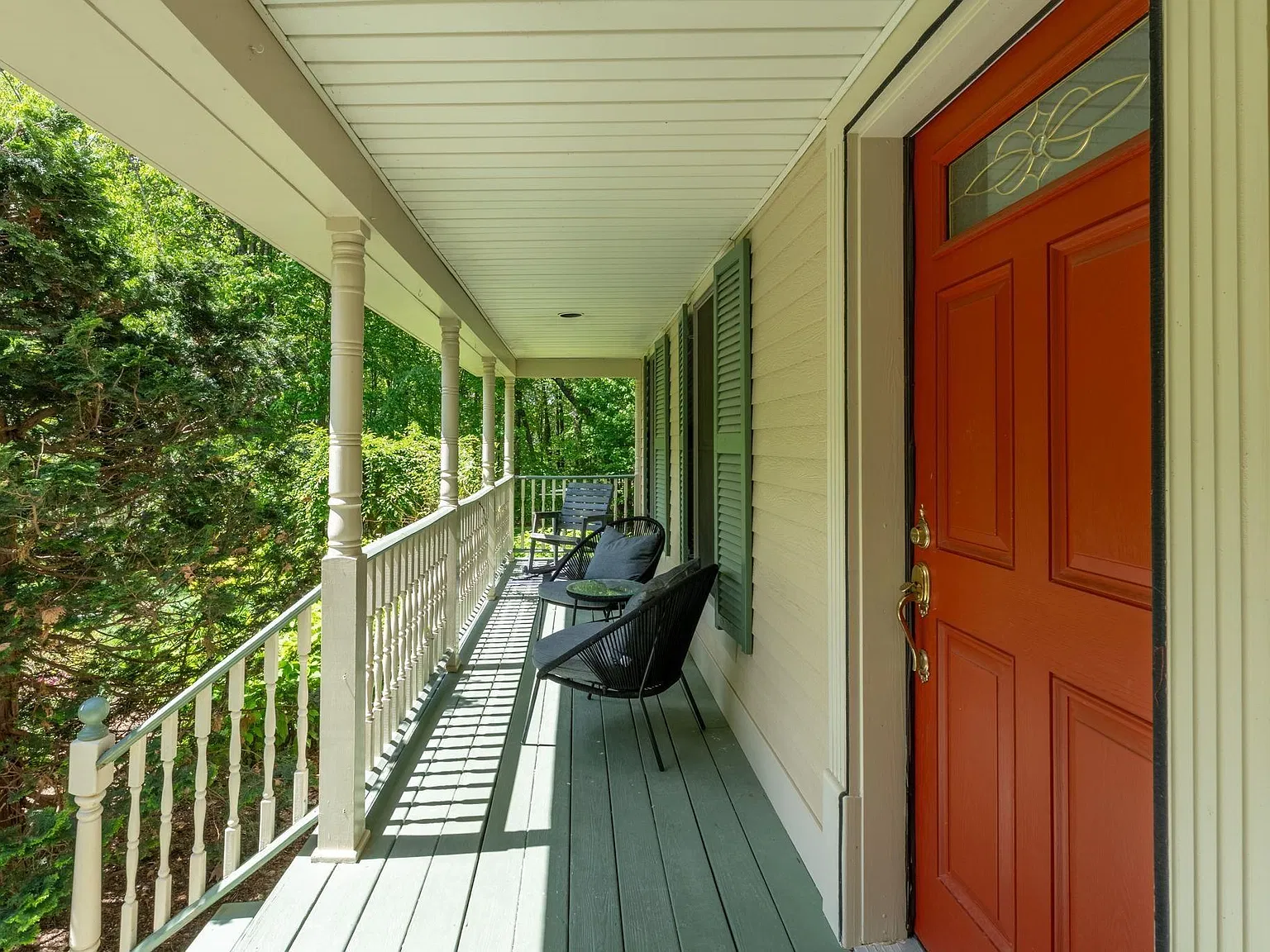 3 bed, 2.5 bath, 3062 sqft, $3,200 — Photo 4