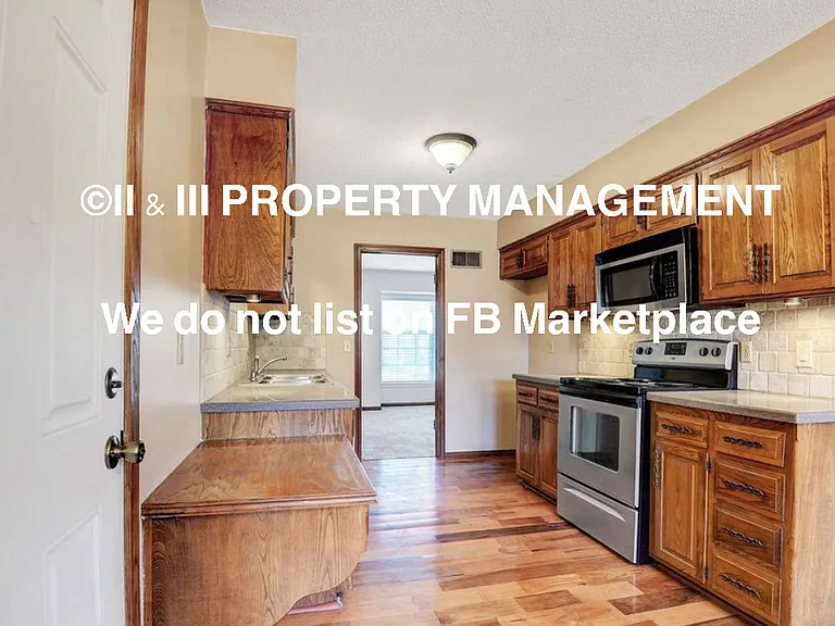 11632 Oak St — Photo 7