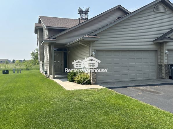 1159 Honeysuckle Ln SE