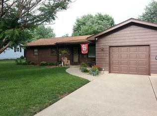 4108 McClain Dr, Decatur, IL 62526