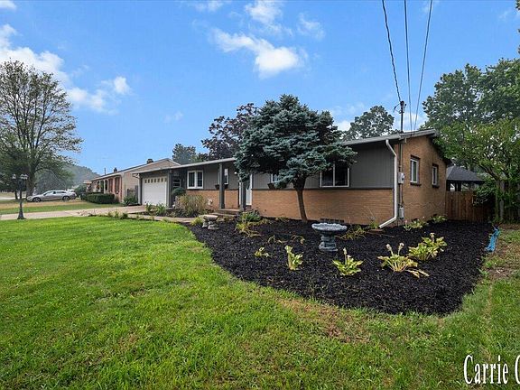 2nd image of 2751 Northville Dr NE